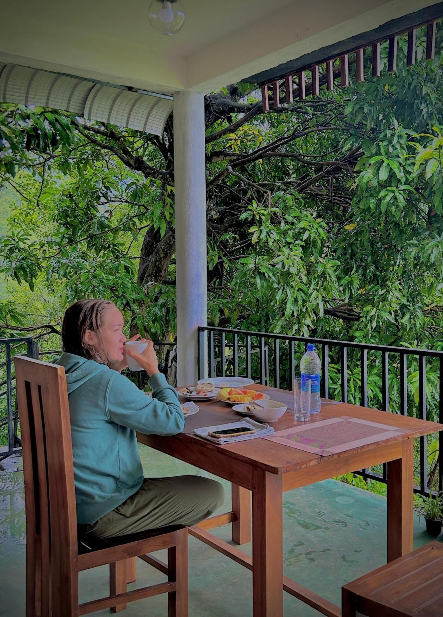 Nature Green Hotels On Rock Home Ella Bagian luar foto