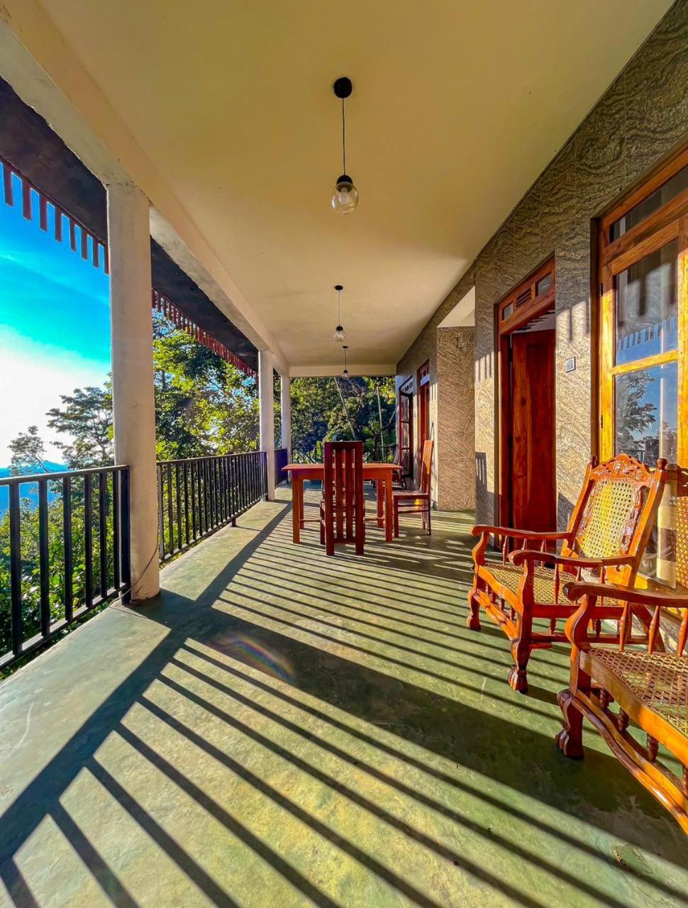 Nature Green Hotels On Rock Home Ella Bagian luar foto