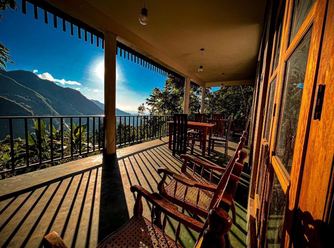 Nature Green Hotels On Rock Home Ella Bagian luar foto