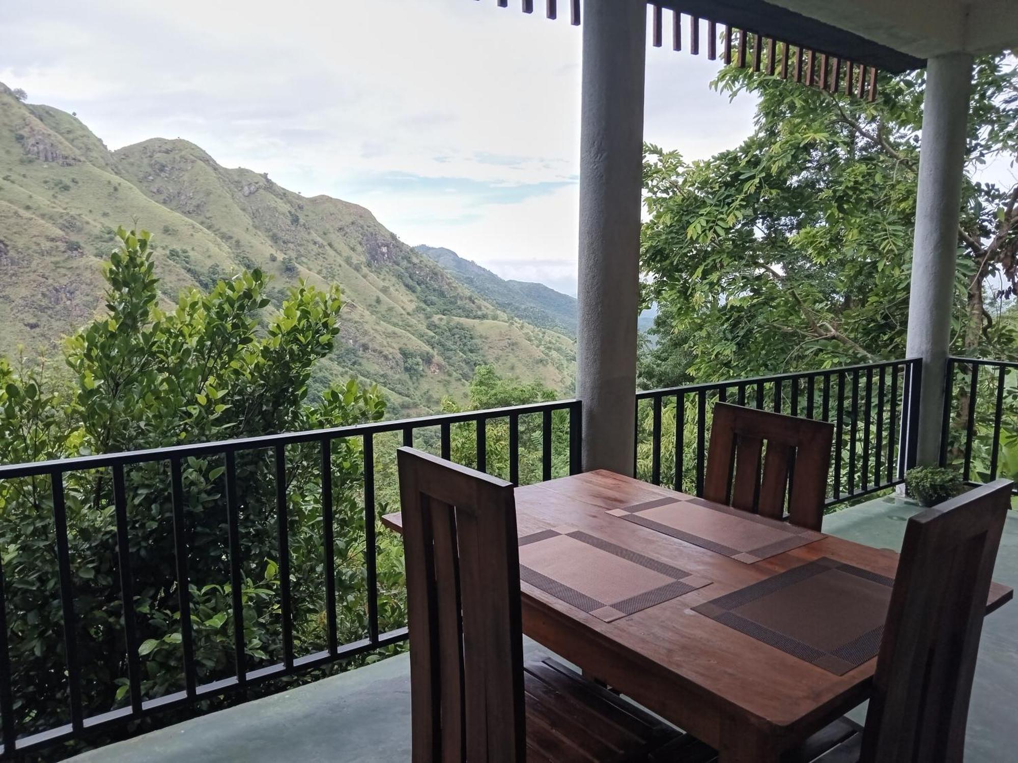 Nature Green Hotels On Rock Home Ella Bagian luar foto